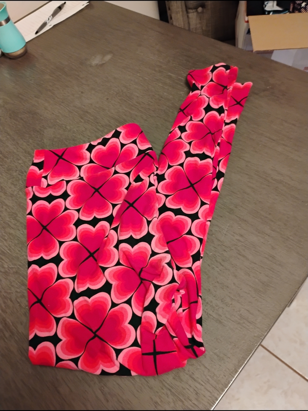 LuLaRoe Bright Pink Floral Heart-Pattern Leggings